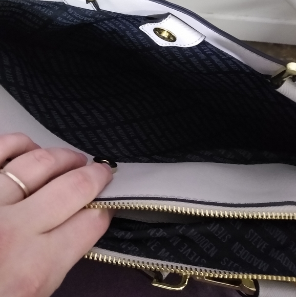 NWT Steve Madden crossbody handbag - Picture 8 of 11